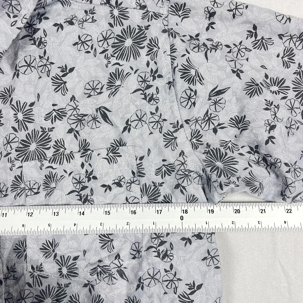 Banana Republic Mens Small Gray Floral Short Sleeve Button-Up Shirt Cotton Blend